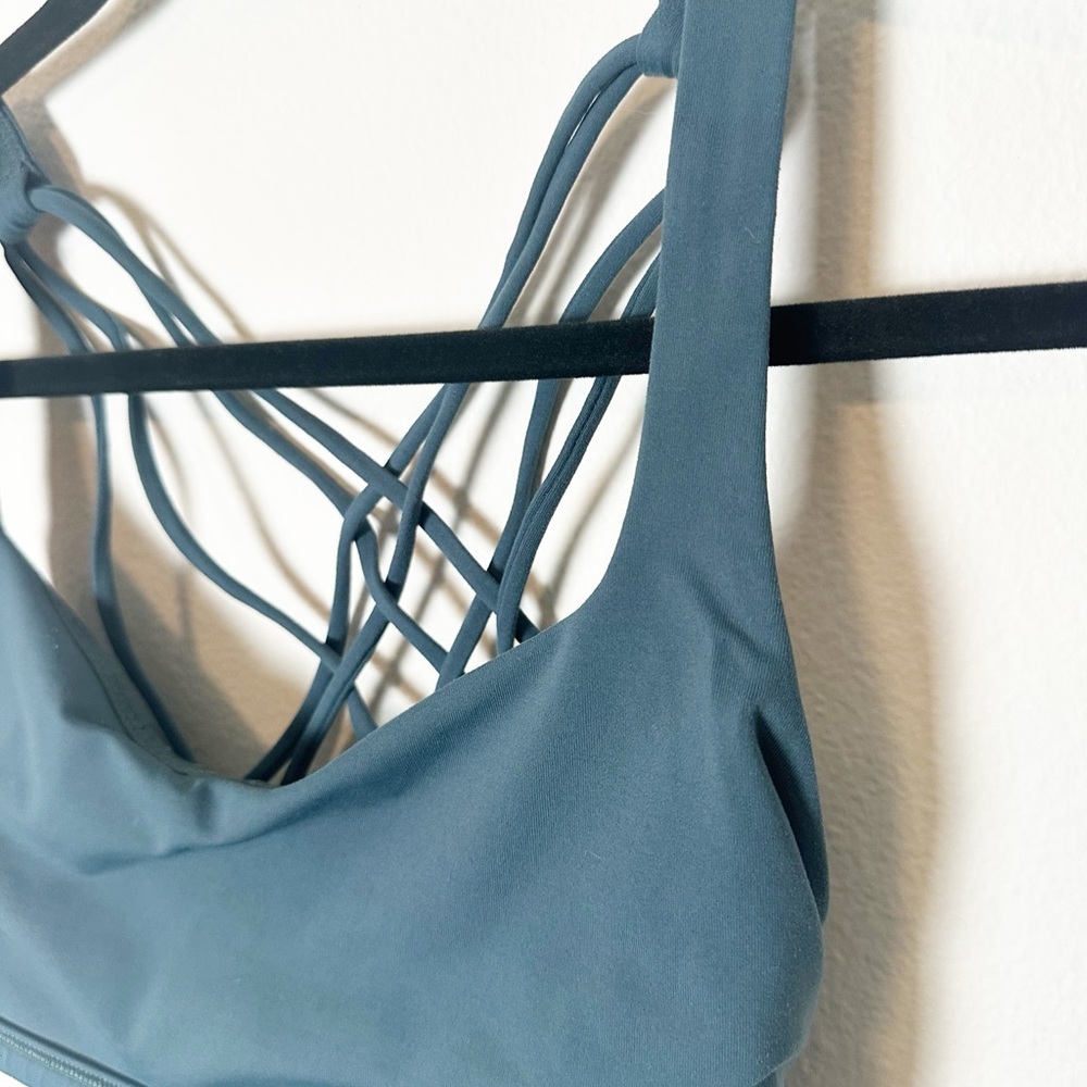 Lululemon Free To Be Bra Wild Teal Shadow Sports Bra 8 - Picture 6 of 8